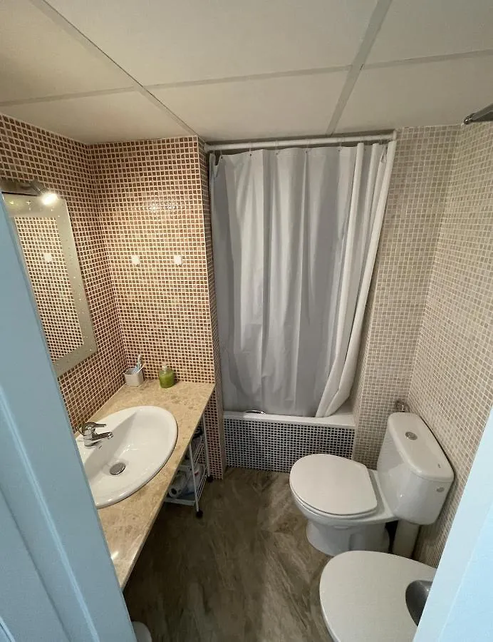 Luminoso Y Coqueto Apartamento En مالقة